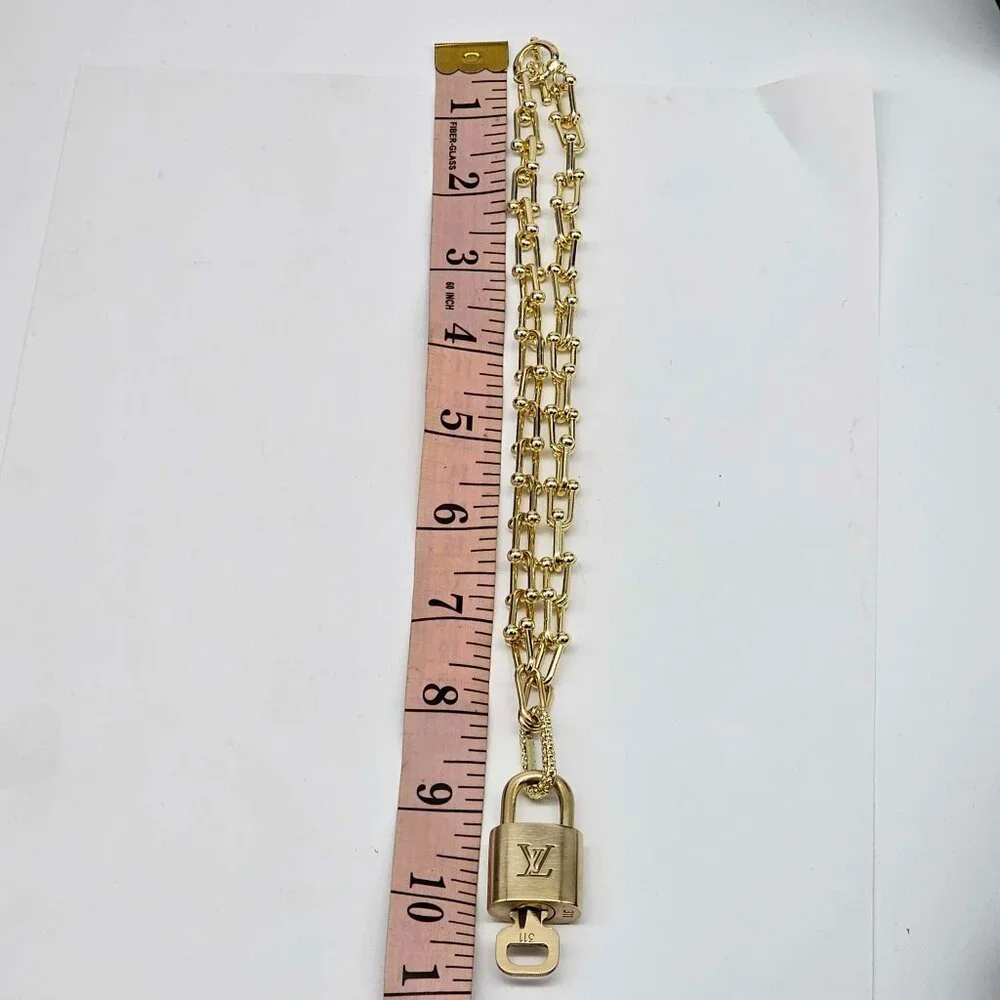 Authentic Louis Vuitton Lock & Key w/ Unbranded Gold Plated Gold Chain Necklace - Picture 7 of 11